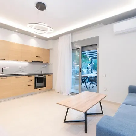 Sithoniars Luxury Ground Floor Apartment With Private Garden Neos Marmaras Buitenkant foto