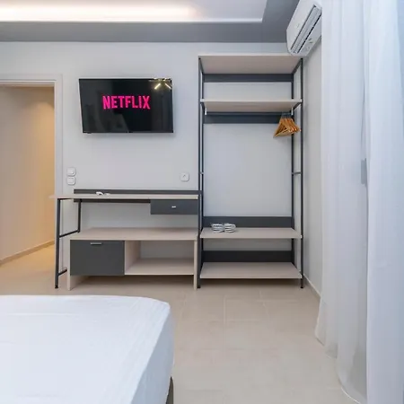 Sithoniars Luxury Ground Floor Apartment With Private Garden Neos Marmaras Buitenkant foto