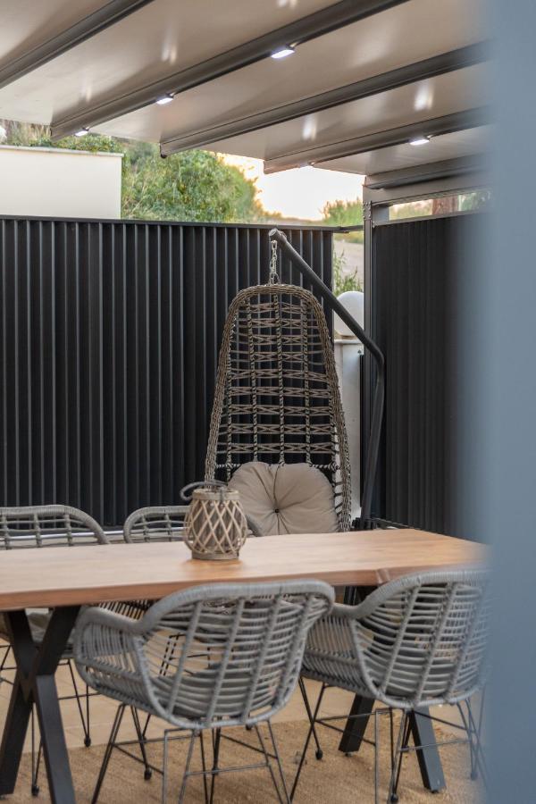 Sithoniars Luxury Ground Floor With Private Garden Apartment